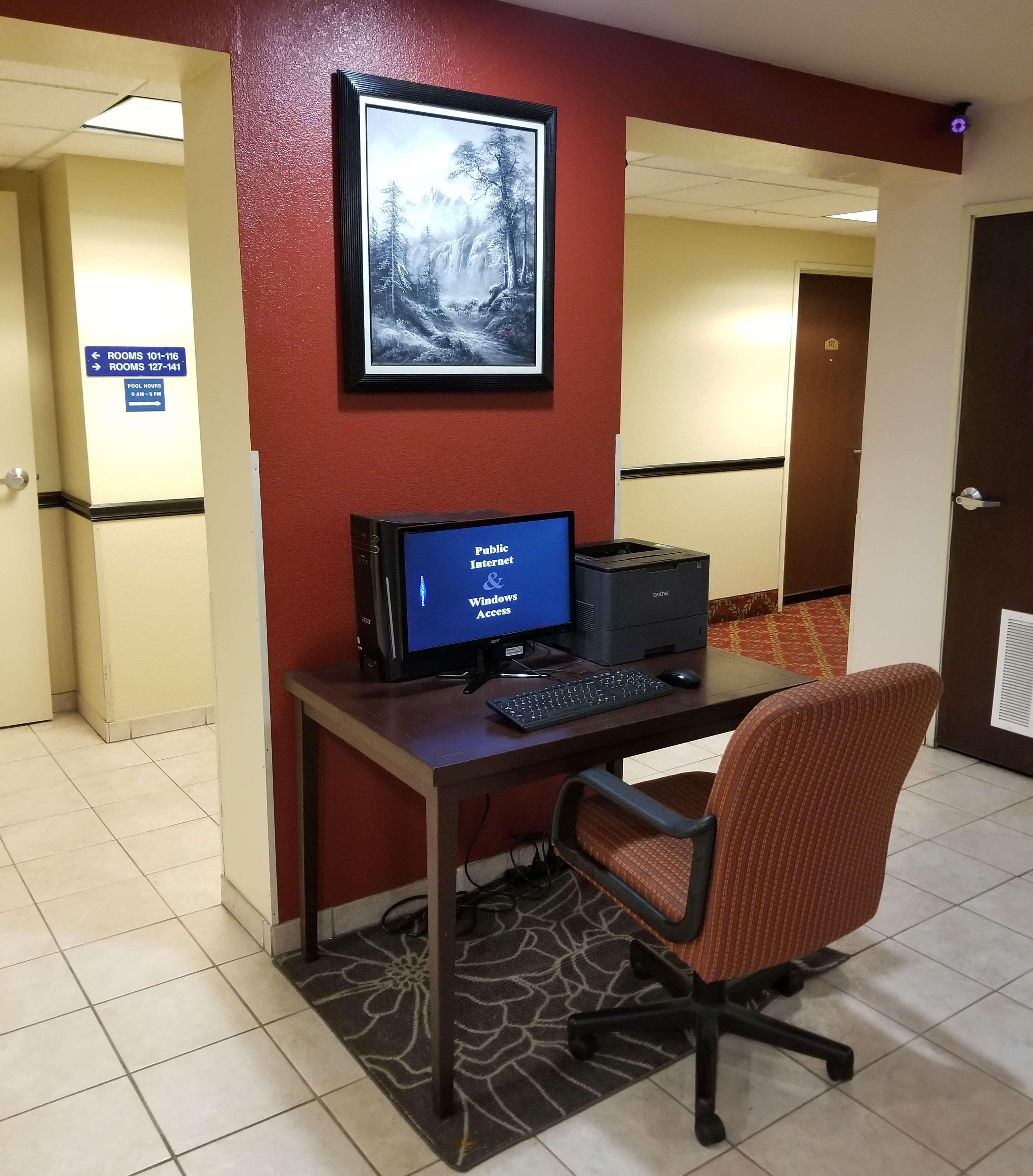 Best Western Plus Palm Court Hotel Davis Esterno foto