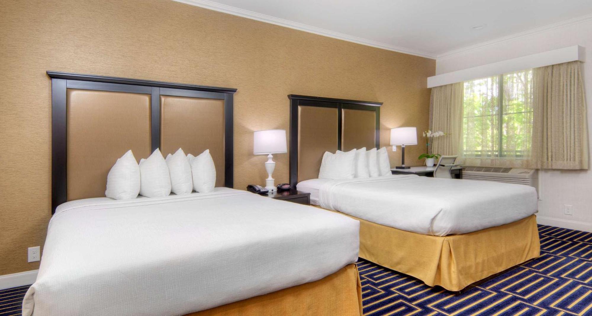Best Western Plus Palm Court Hotel Davis Esterno foto