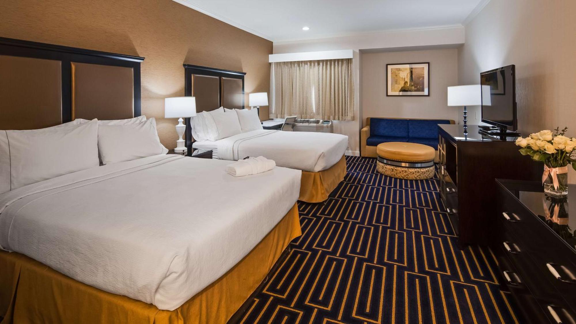 Best Western Plus Palm Court Hotel Davis Esterno foto