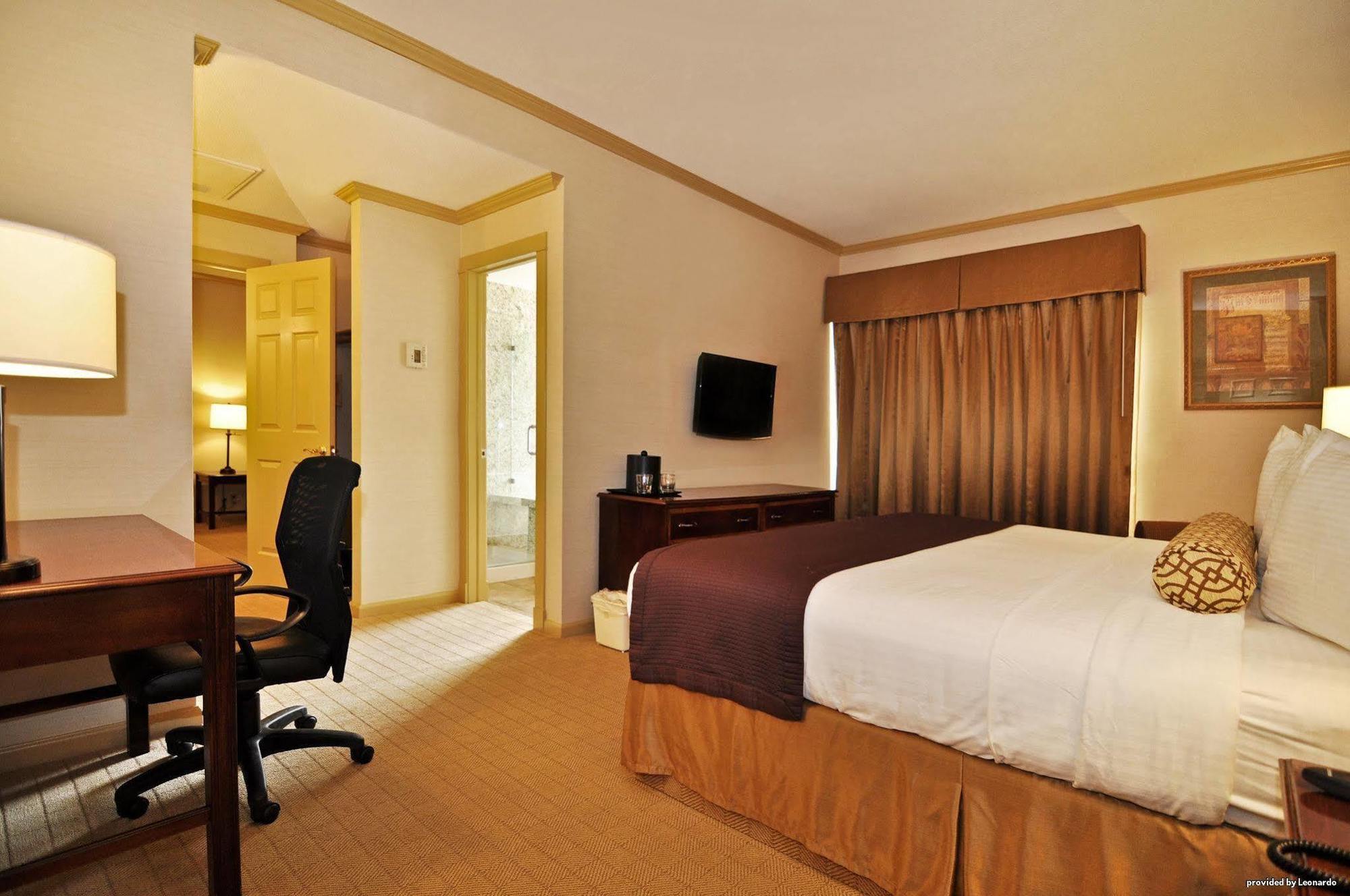 Best Western Plus Palm Court Hotel Davis Camera foto