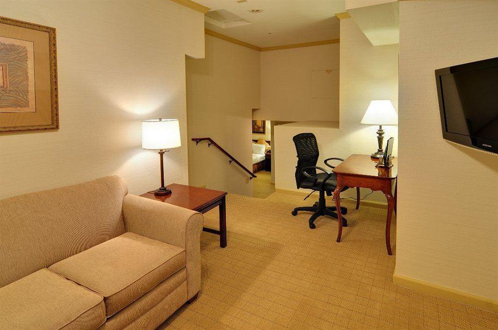 Best Western Plus Palm Court Hotel Davis Camera foto